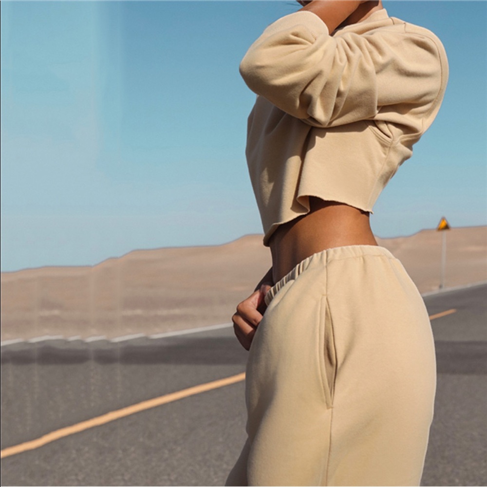 2PC Activewear Set - Picture 5 of 8